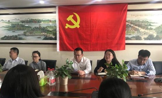 党建创新踏新途，基层党组织充满活力